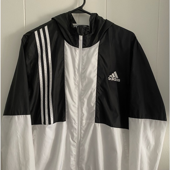 Adidas Men’s Windbreaker - Picture 2 of 7